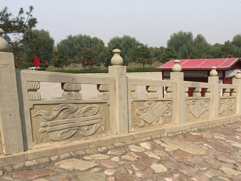 公园河道栏杆安装效果图