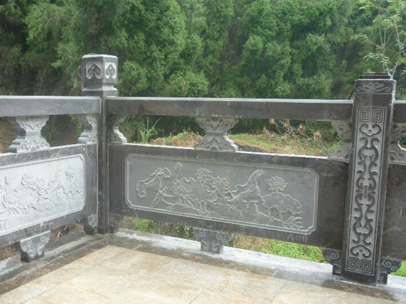 荷花图案青石栏杆