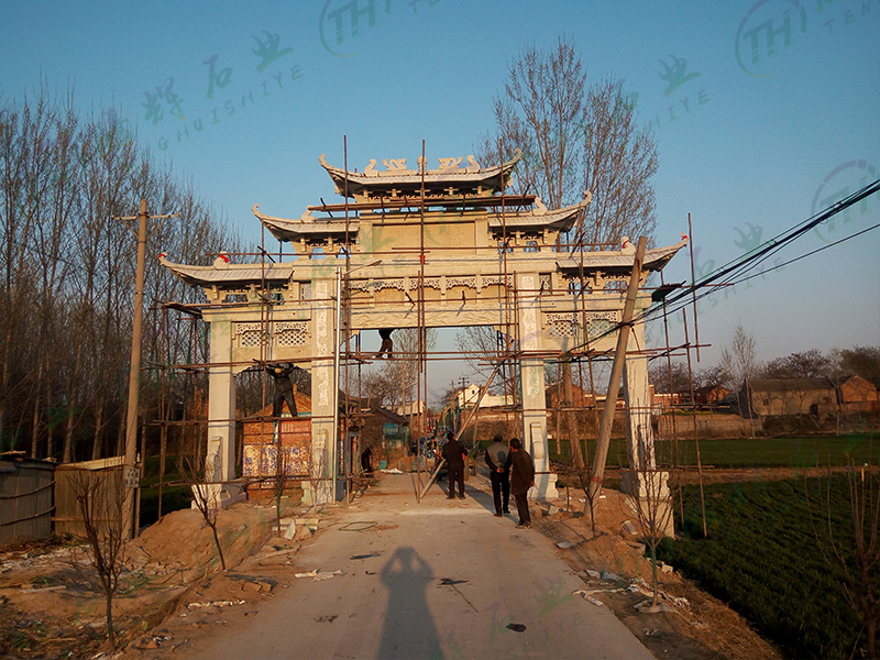 村口石牌坊安装案例