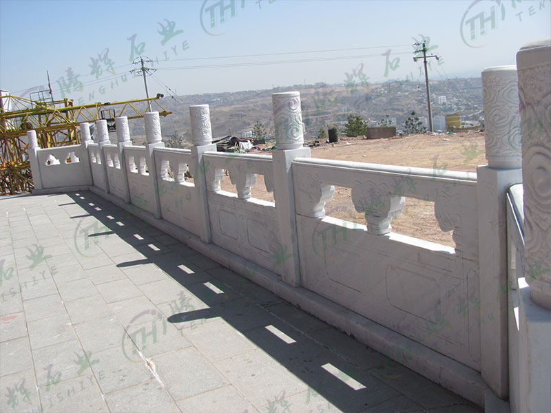 汉白玉景区栏杆安装案例