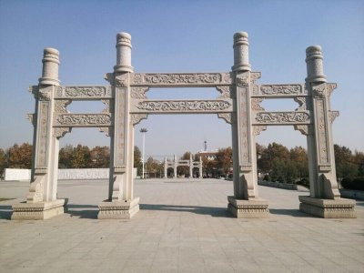 三门无帽石牌坊（三）