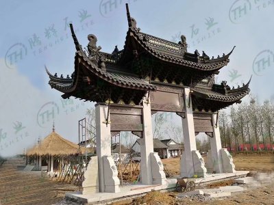 三门三楼古建牌坊