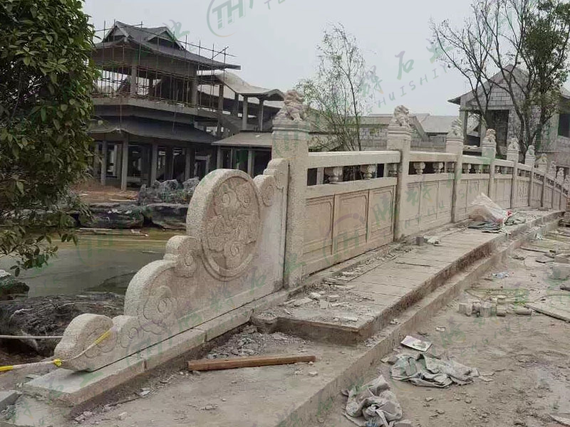 河南洛阳洛邑古城桥栏杆