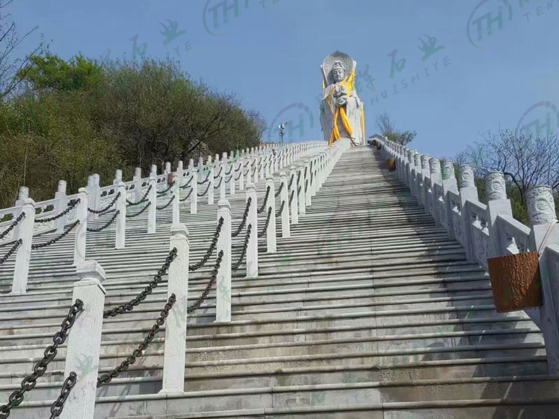  河南驻马店老乐山风景区-33米三面观音像和石栏杆工程