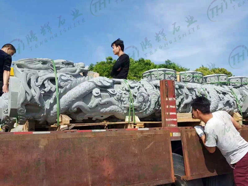 浙江象山福建青石龙柱