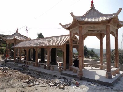 双雕单层石亭子