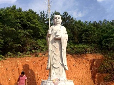 地藏王菩萨石像