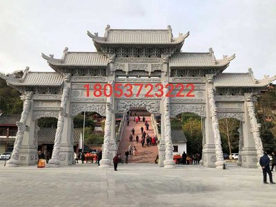 大型寺庙石牌坊