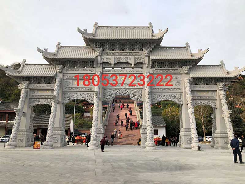 大型寺庙石牌坊