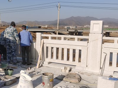 湖南邵阳洞口县湿地公园河道石栏杆