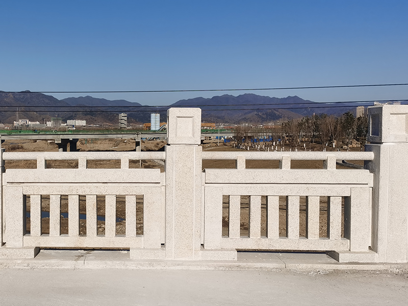湖南邵阳洞口县湿地公园河道石栏杆