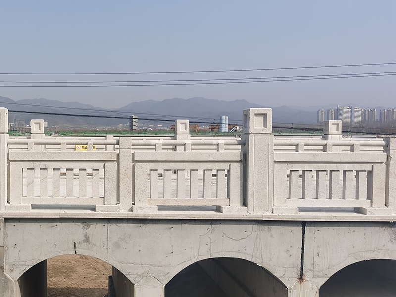 湖南邵阳洞口县湿地公园河道石栏杆