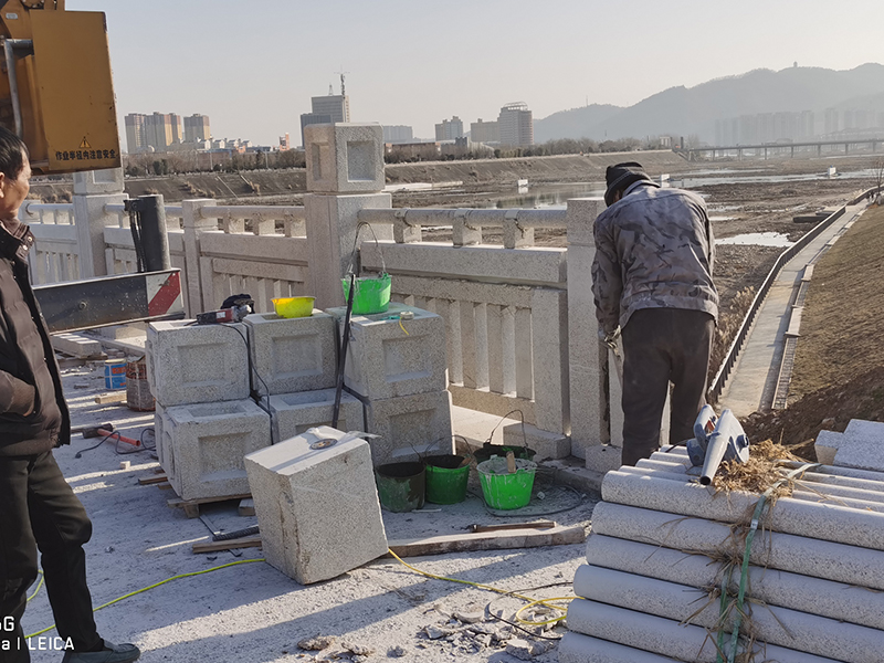 湖南邵阳洞口县湿地公园河道石栏杆