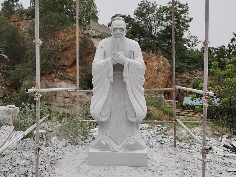 石雕孔子像安装