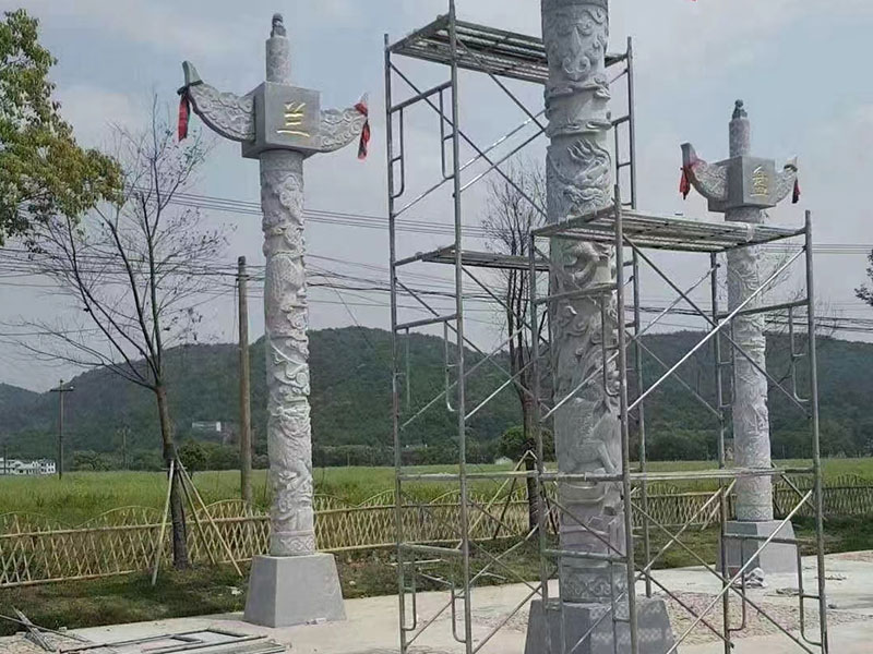 石龙柱