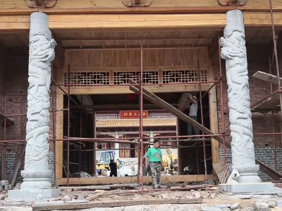 石龙柱一对安装